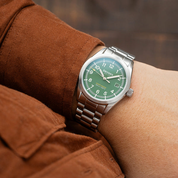 Dryden Heartlander Solar 38mm Field Watch - Forest Green